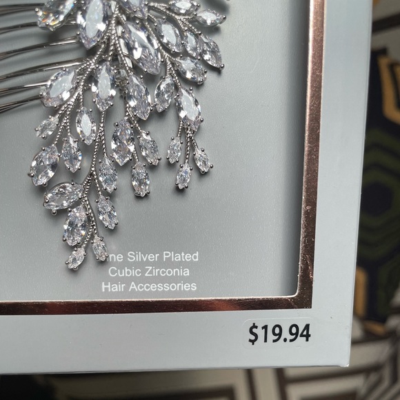 Beautiful silver plated cubic zirconia decorative hair accessory - Picture 5 of 6